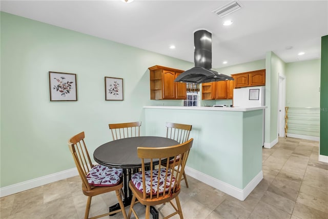 6515 Dimarco Rd, Tampa, FL 33634 - dining room with baseboards and recessed lighting