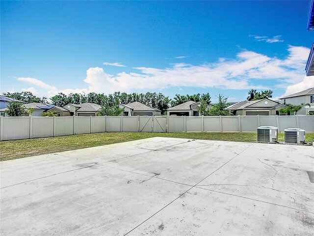 1876 Colding Dr, Ruskin, FL 33570 - photo 42