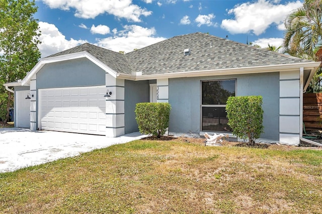 ranch-style house with roof with shingles, a garage, a front lawn, and stucco siding