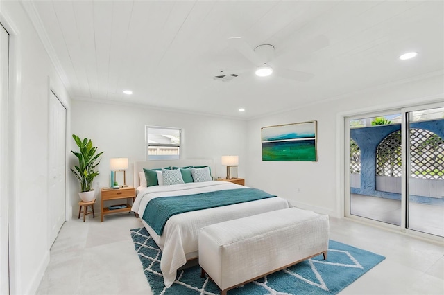 bedroom featuring access to exterior, crown molding, recessed lighting, a ceiling fan, and baseboards