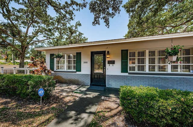 2880 81st St N, Saint Petersburg, FL 33710 - photo 2