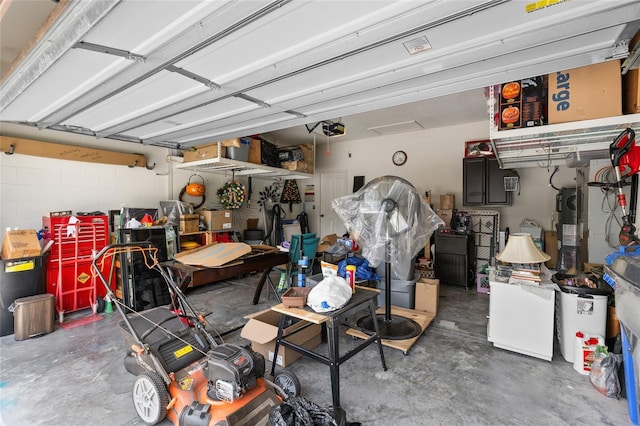 10626 Laguna Plains Dr, Riverview, FL 33578 - view of garage