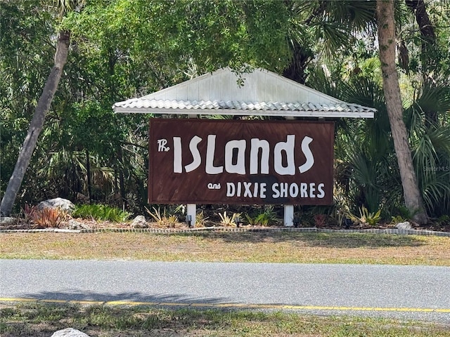11473 W Sandpiper Ct, Crystal River, FL 34429 - view of community sign