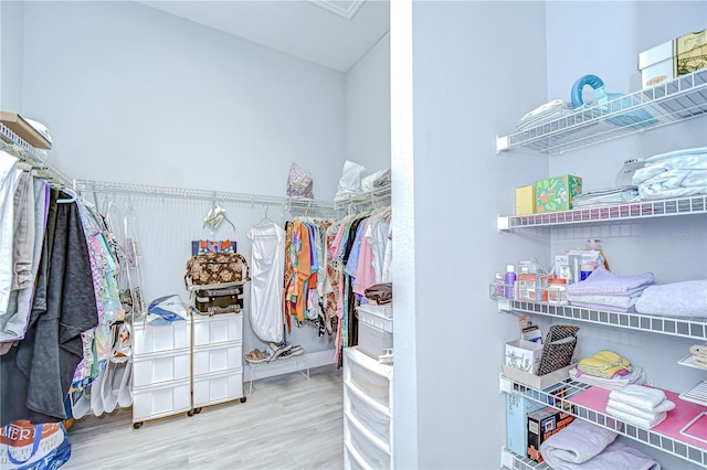 5732 Stockport St, Riverview, FL 33578 - walk in closet featuring wood finished floors