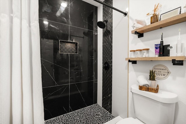 14 S Meteor Ave, Clearwater, FL 33765 - full bathroom with a shower stall and toilet