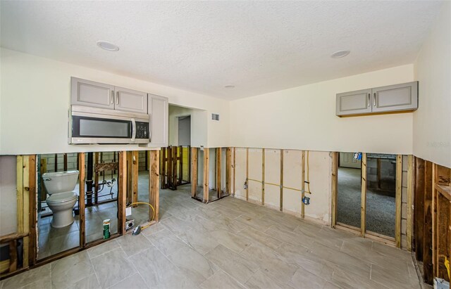 306 Banana St, Tarpon Springs, FL 34689 - photo 22