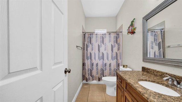 full bath with tile patterned flooring, vanity, toilet, a shower with shower curtain, and baseboards
