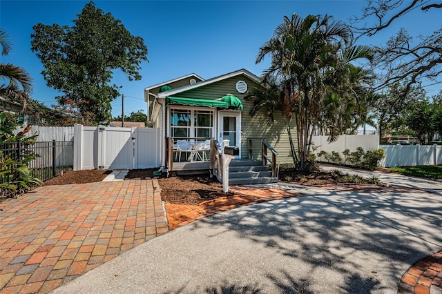 451 27th Ave N, Saint Petersburg, FL 33704 - photo 4