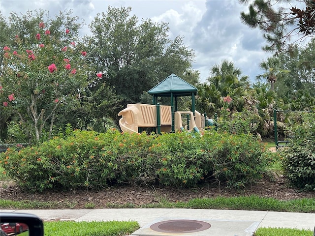 4407 Scarlet Loop, Wesley Chapel, FL 33544 - photo 38
