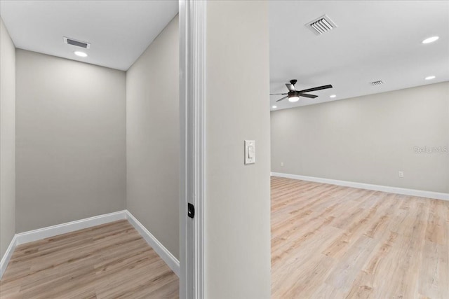 3215 E Powhatan Ave, Tampa, FL 33610 - hallway featuring wood finished floors, baseboards, and recessed lighting