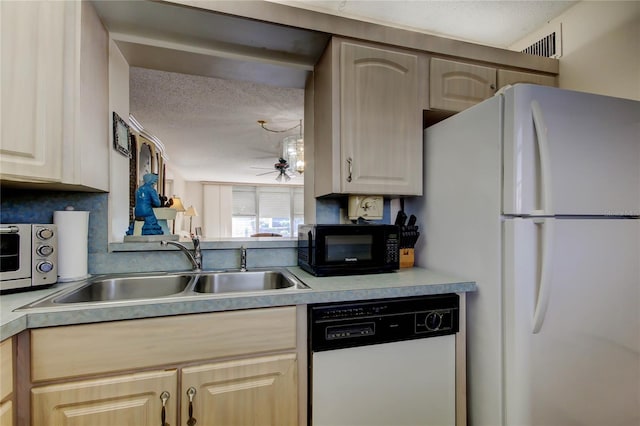 7425 Bay Island Dr S Unit 203, South Pasadena, FL 33707 - photo 26