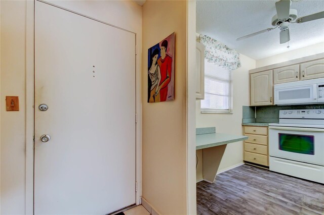 7425 Bay Island Dr S Unit 203, South Pasadena, FL 33707 - photo 29