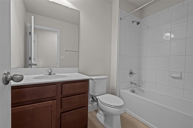 2432 Hearth Dr, Odessa, FL 33556 - bathroom with toilet, vanity, and shower / bathtub combination
