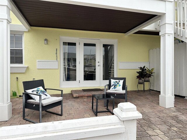 5225 Coquina Key Dr SE Unit B, Saint Petersburg, FL 33705 - photo 13