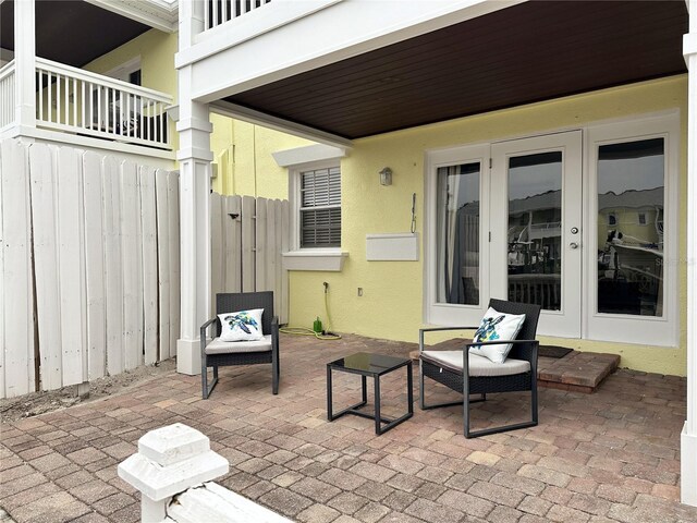 5225 Coquina Key Dr SE Unit B, Saint Petersburg, FL 33705 - photo 15