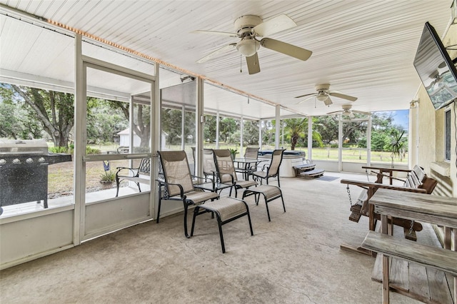 1202 Williams Rd, Plant City, FL 33565 - sunroom featuring ceiling fan