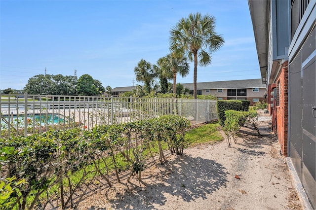 200 Country Club Dr Unit 403, Largo, FL 33771 - view of yard with fence