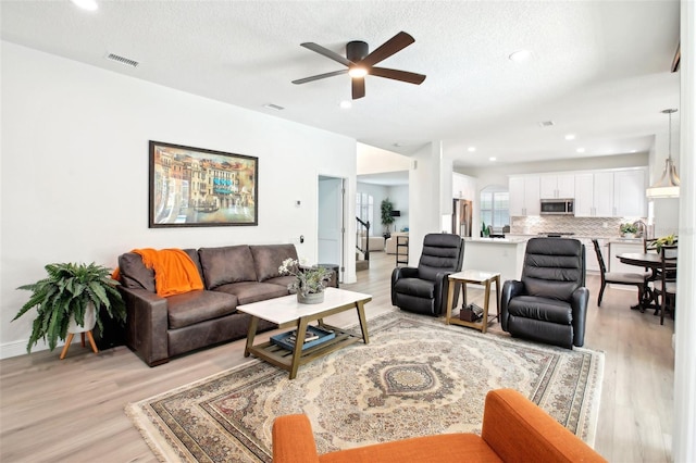 9203 Meadow Lane Ct, Tampa, FL 33647 - photo 8