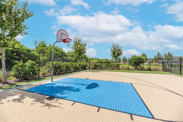 11606 Kilkenny Coral Dr, Riverview, FL 33579 - view of sport court featuring basketball court