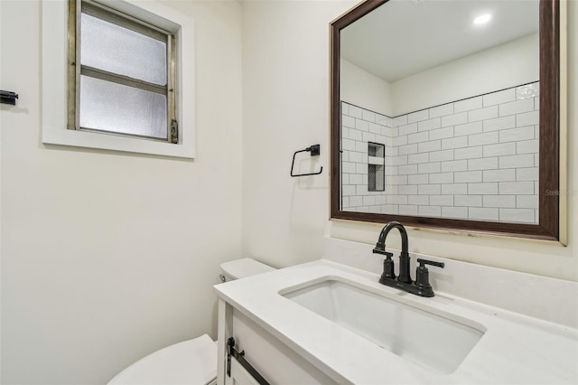 3535 16th St N, Saint Petersburg, FL 33704 - bathroom with toilet and vanity