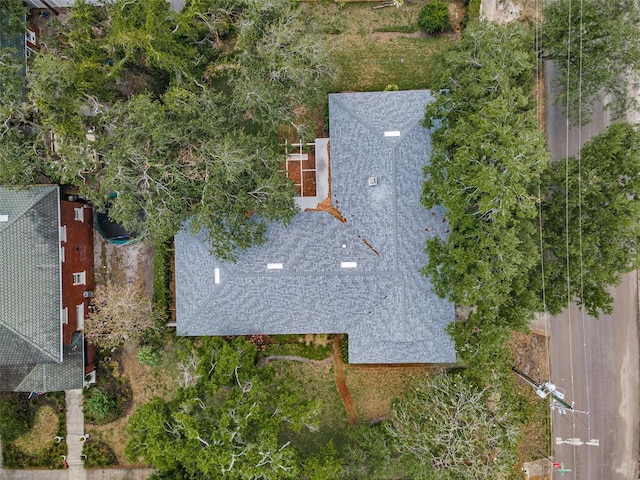 aerial view of property and surrounding area
