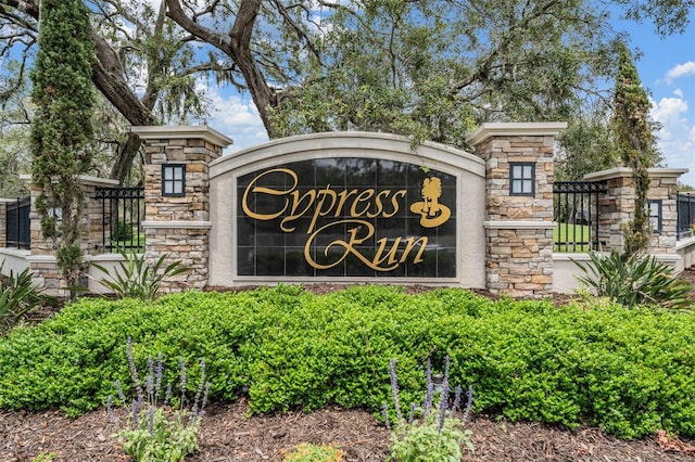 2769 St Andrews Blvd, Tarpon Springs, FL 34688 - view of community / neighborhood sign