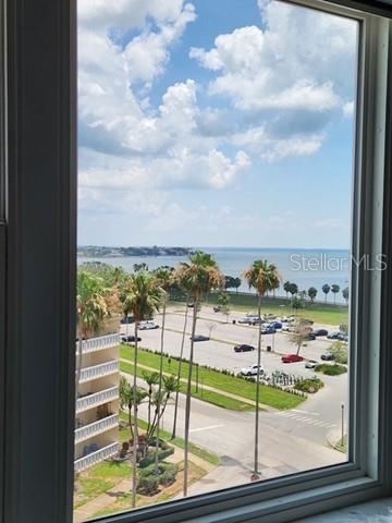 1120 N Shore Dr NE Unit 804, Saint Petersburg, FL 33701 - photo 6