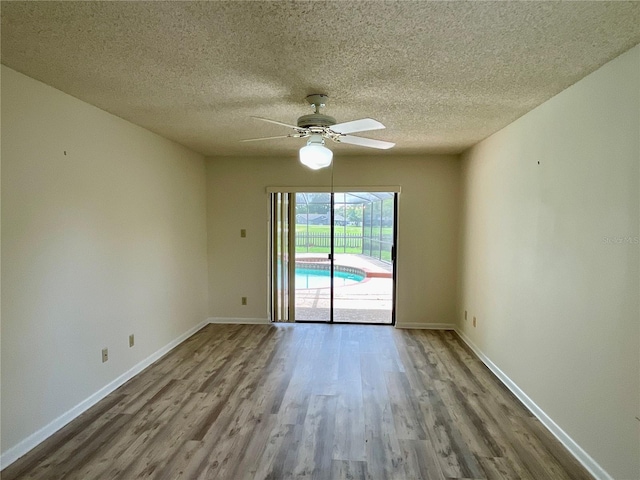 16517 Norwood Dr, Tampa, FL 33624 - photo 6