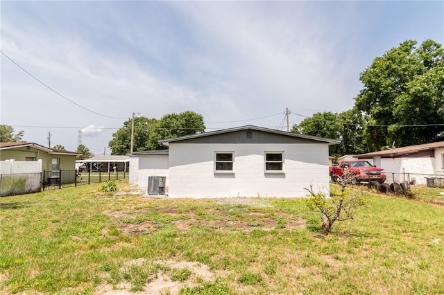 5210 S 80th St, Tampa, FL 33619 - view of back of property