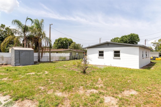 5210 S 80th St, Tampa, FL 33619 - view of yard featuring a shed and an outbuilding