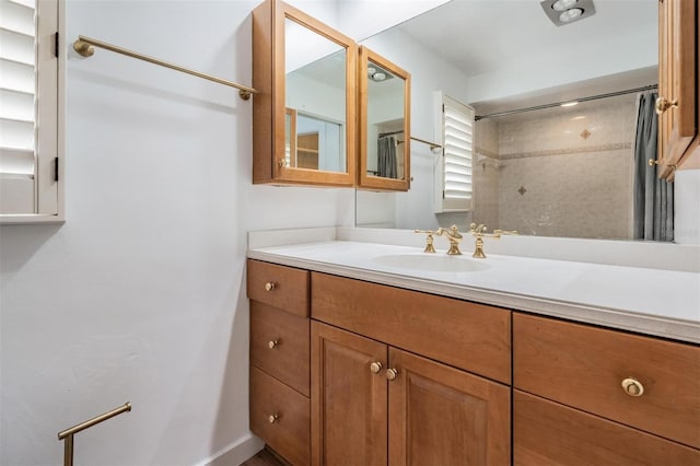7092 S Shore Dr S, Saint Petersburg, FL 33707 - bathroom with vanity and a shower with curtain