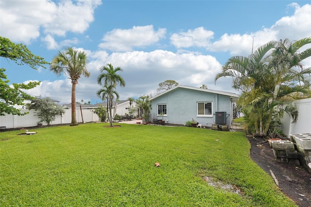 6010 Bayou Grande Blvd NE, Saint Petersburg, FL 33703 - view of fenced backyard
