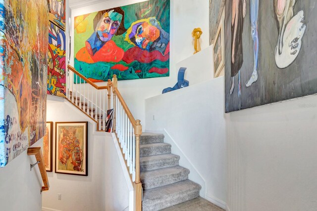 915 Tidewater Shores Loop, Bradenton, FL 34208 - stairs with baseboards