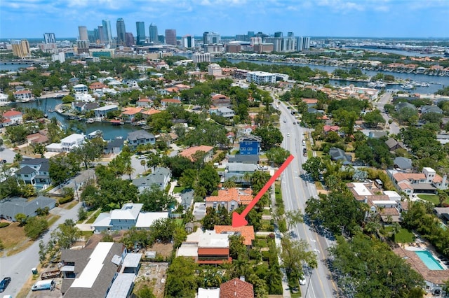 136 W Davis Blvd, Tampa, FL 33606 - aerial overview of property's location featuring skyline and a nearby body of water