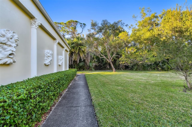 11162 Kapok Grand Cir, Madeira Beach, FL 33708