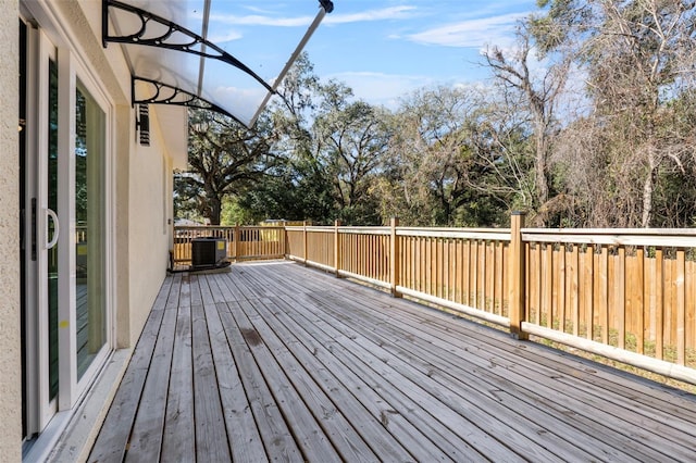 deck with central AC unit