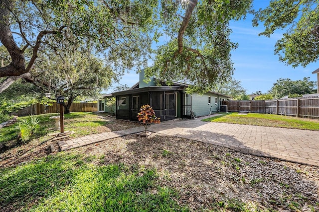 8517 Woodwick Ct, Tampa, FL 33615 - photo 26