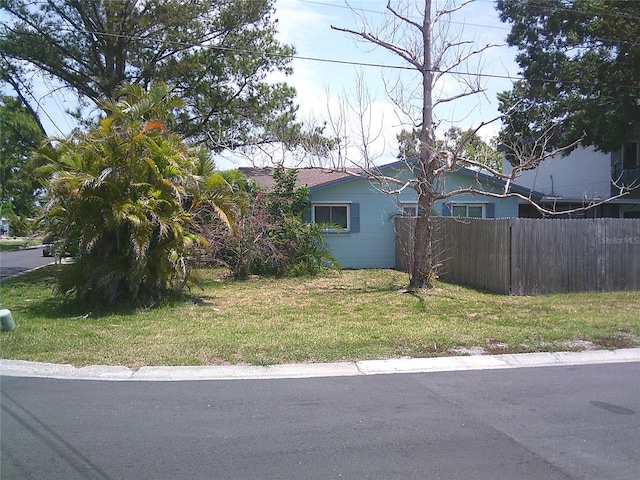 212 Driftwood Pl, Palm Harbor, FL 34683 - photo 21