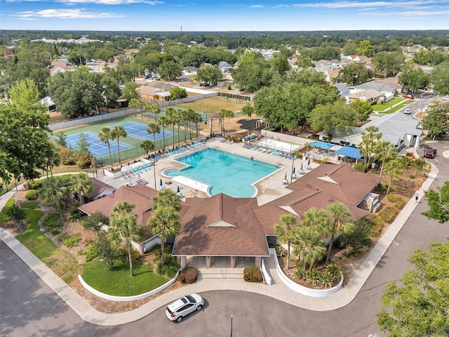 815 Sandy Trail Pl, Brandon, FL 33511 - aerial view of a pool