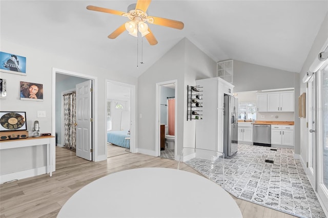 7201 5th Ave N, Saint Petersburg, FL 33710 - photo 12