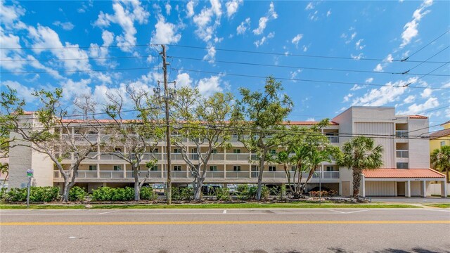 640 Bayway Blvd Unit 302, Clearwater Beach, FL 33767 - view of property