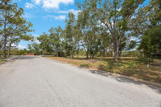 0 Jade Ln, Tarpon Springs, FL 34689
