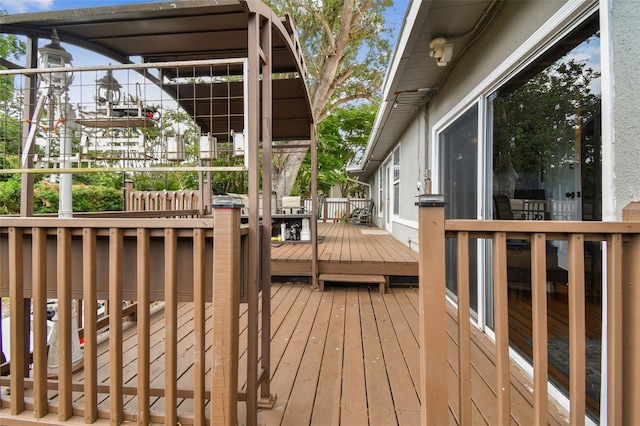 5245 18th St N, Saint Petersburg, FL 33714 - view of wooden deck