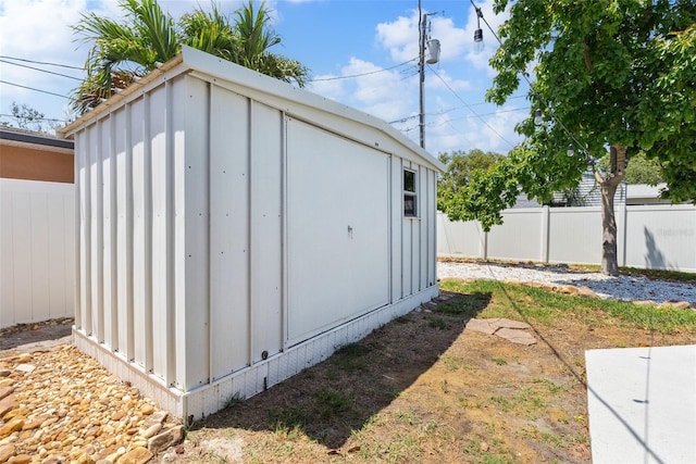 4027 25th Ave N, Saint Petersburg, FL 33713 - view of shed with fence