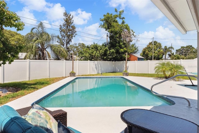 4027 25th Ave N, Saint Petersburg, FL 33713 - view of pool featuring a patio area and a fenced backyard