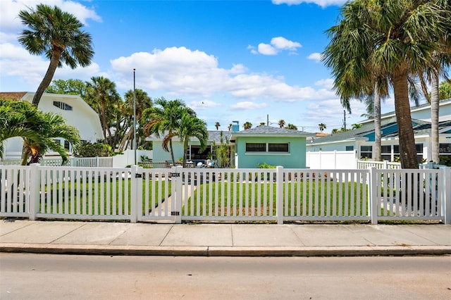 view of front of property with stucco siding