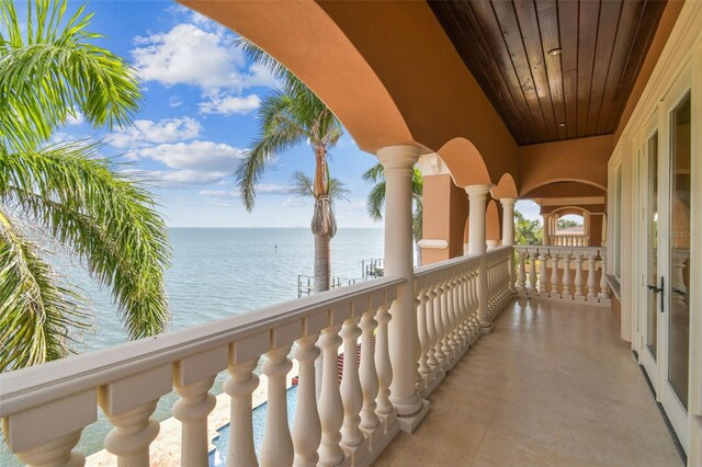 5810 Mariner St, Tampa, FL 33609 - balcony featuring a water view