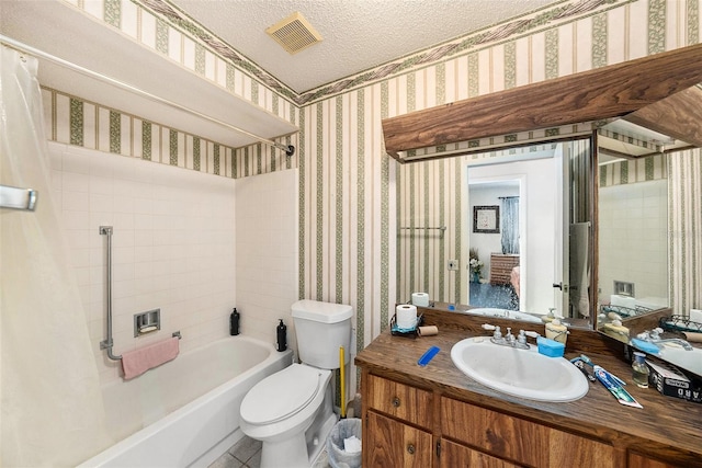 8305 Palencia Dr, Port Richey, FL 34668 - bathroom featuring wallpapered walls, shower / bathtub combination, toilet, a textured ceiling, and vanity