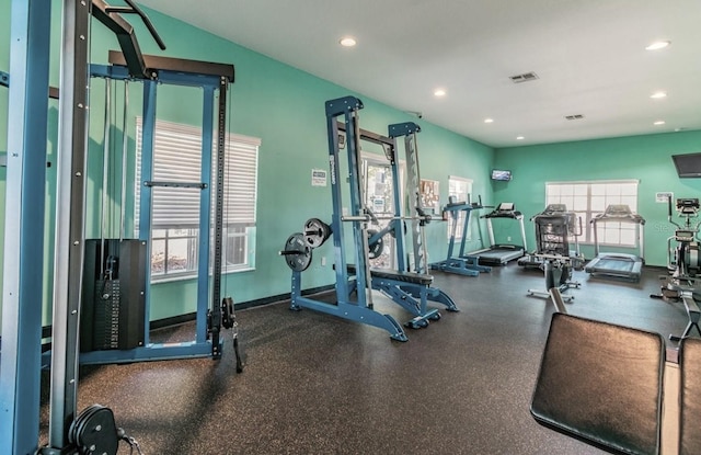 14614 Rannoch Moor Pl, Wimauma, FL 33598 - workout area with recessed lighting