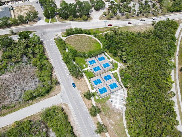 106 E Cedar St, Tarpon Springs, FL 34689 - drone / aerial view